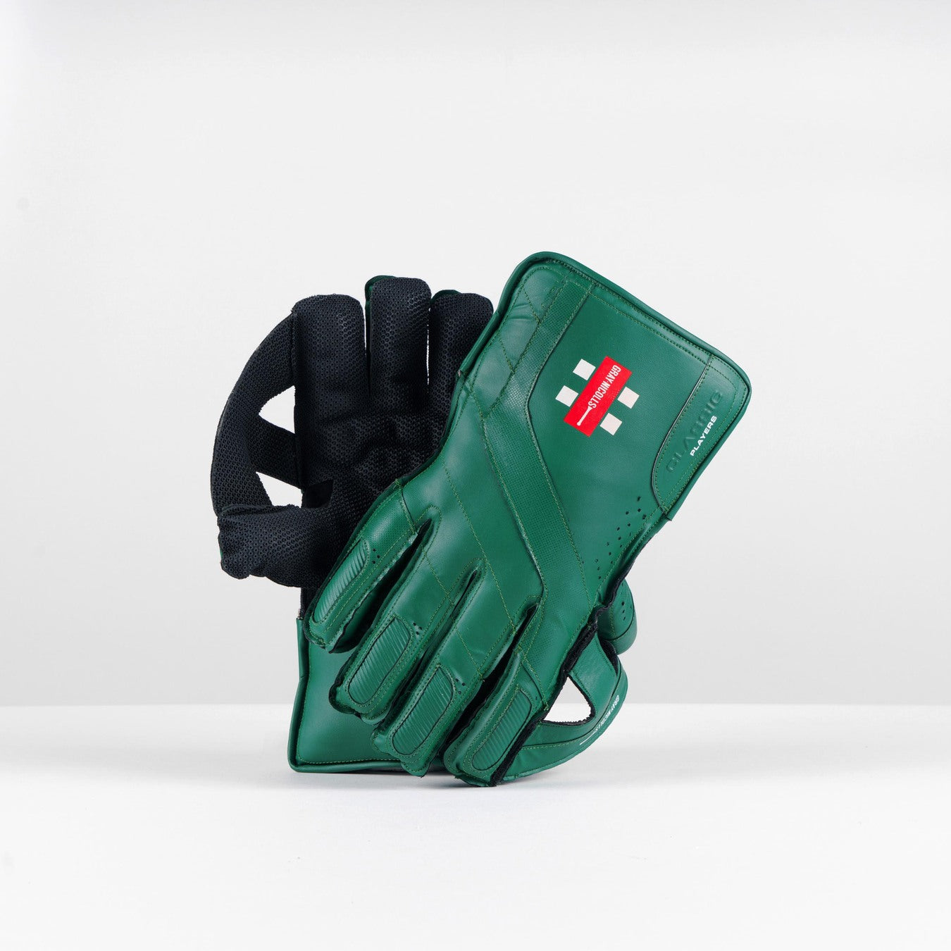 Gray Nicolls Classic Players WK Gloves 2025